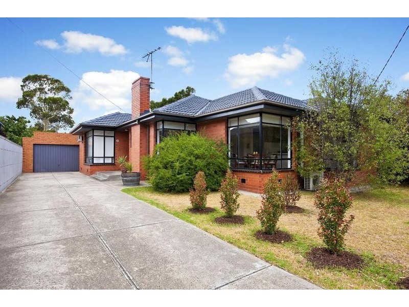 8 Cooper Avenue, Altona North VIC 3025