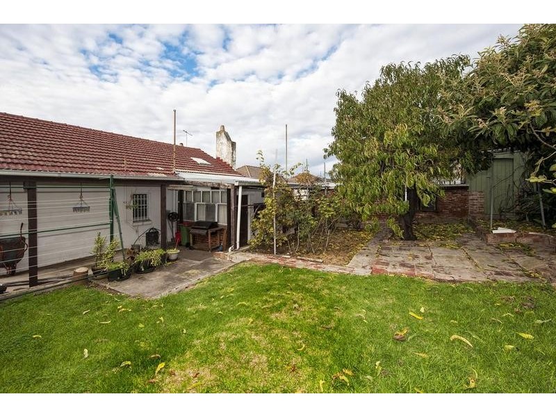 31 Hillside Crescent, Maribyrnong VIC 3032