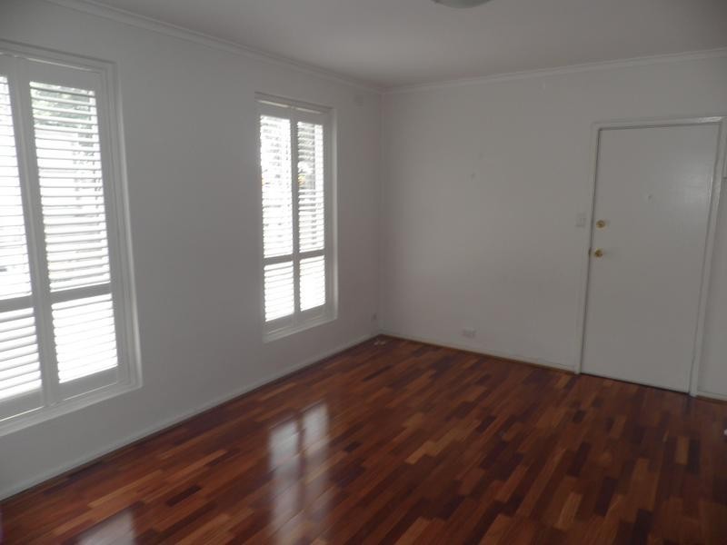 2/508 Melbourne Road, Newport VIC 3015