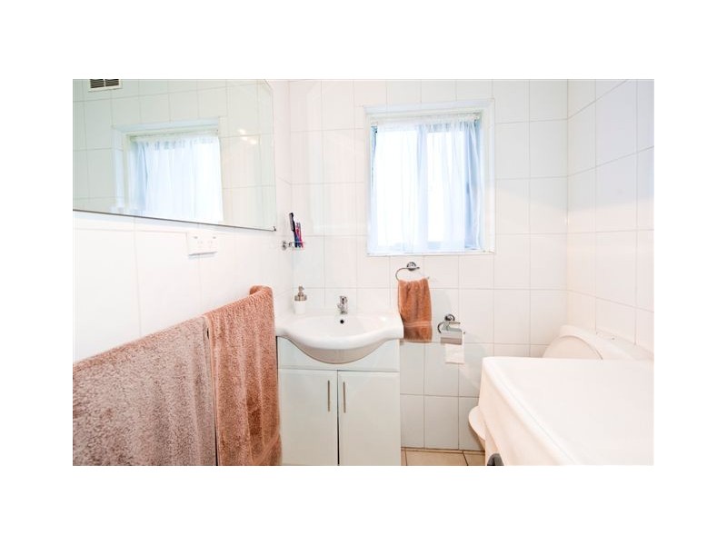 2/508 Melbourne Road, Newport VIC 3015