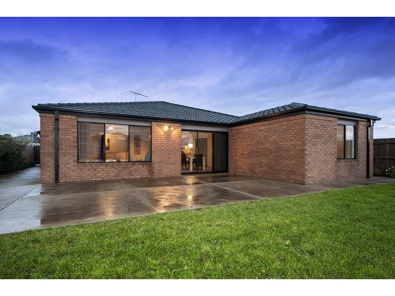 56 Barchester Avenue, Truganina VIC 3029