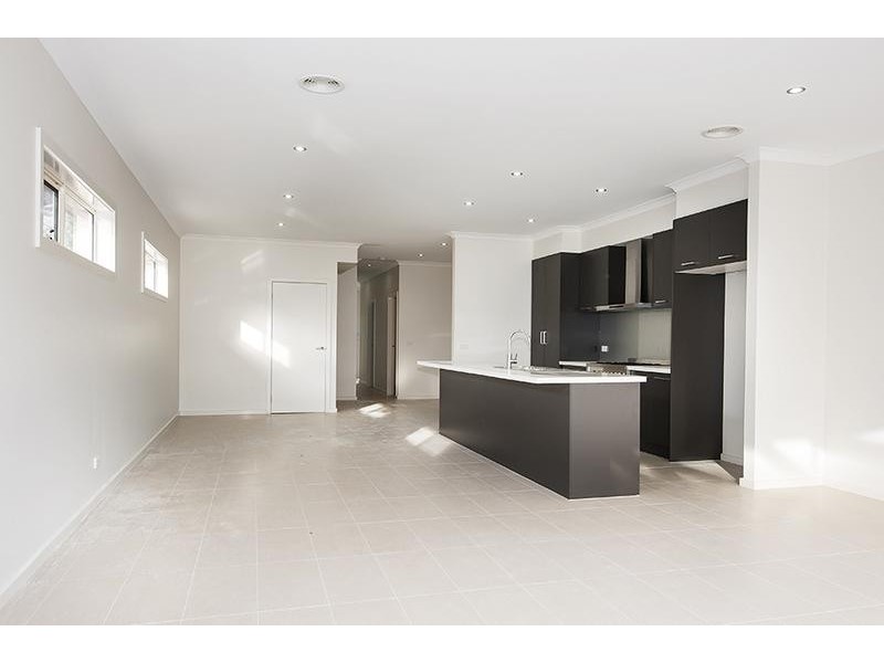 6 Bruce Street, West Footscray VIC 3012