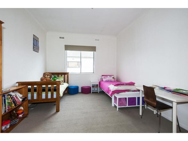 60 Charles Street, Seddon VIC 3011