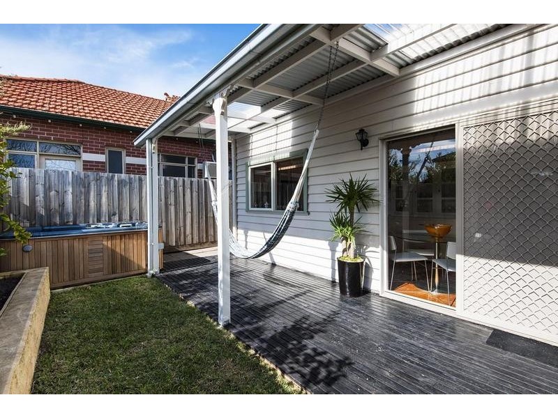 22 Marcus Avenue, West Footscray VIC 3012