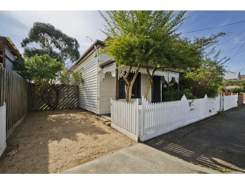 32 Regent Street, Yarraville VIC 3013