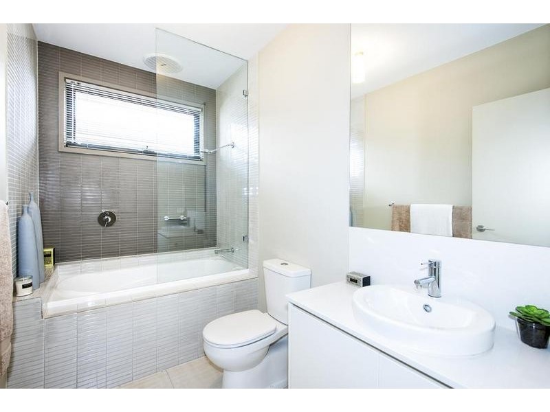 7 Park Avenue, West Footscray VIC 3012