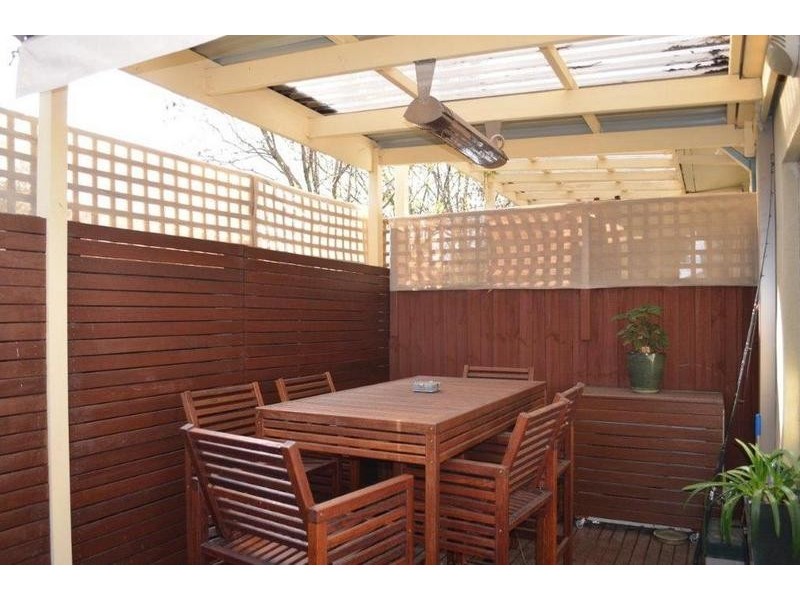 10/18 Blandford Street, West Footscray VIC 3012