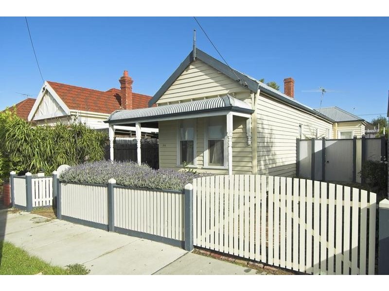 34 Williamstown Road, Kingsville VIC 3012