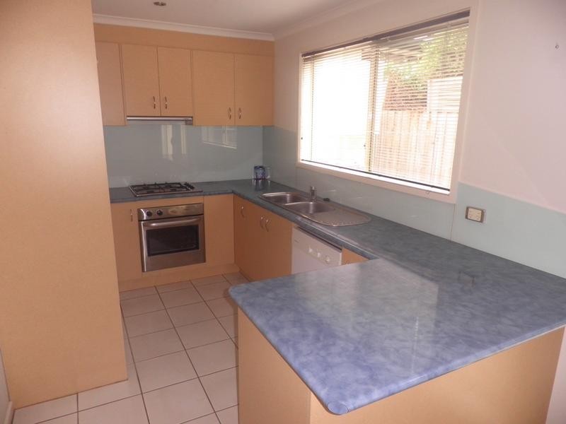 8 Johnston Street, Newport VIC 3015
