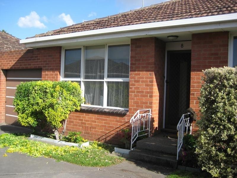 8/11 Bishop Street, Kingsville VIC 3012