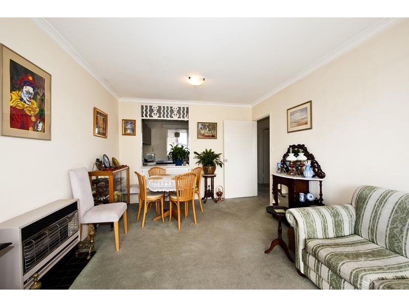 12/49 Napier Street, Footscray VIC 3011