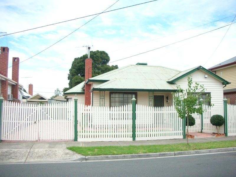 7 Norfolk Street, Maidstone VIC 3012