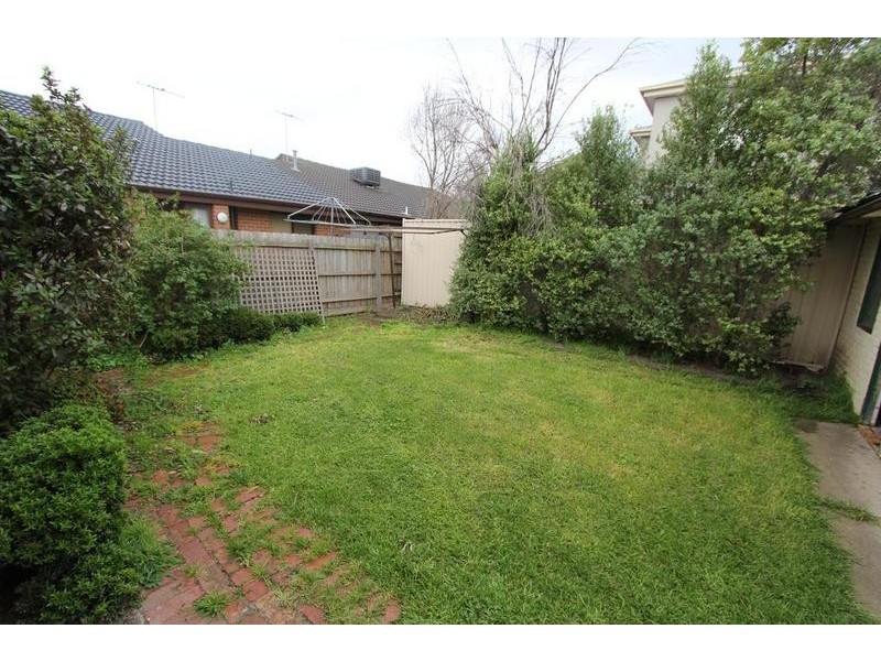 61 Elphinstone Street, West Footscray VIC 3012