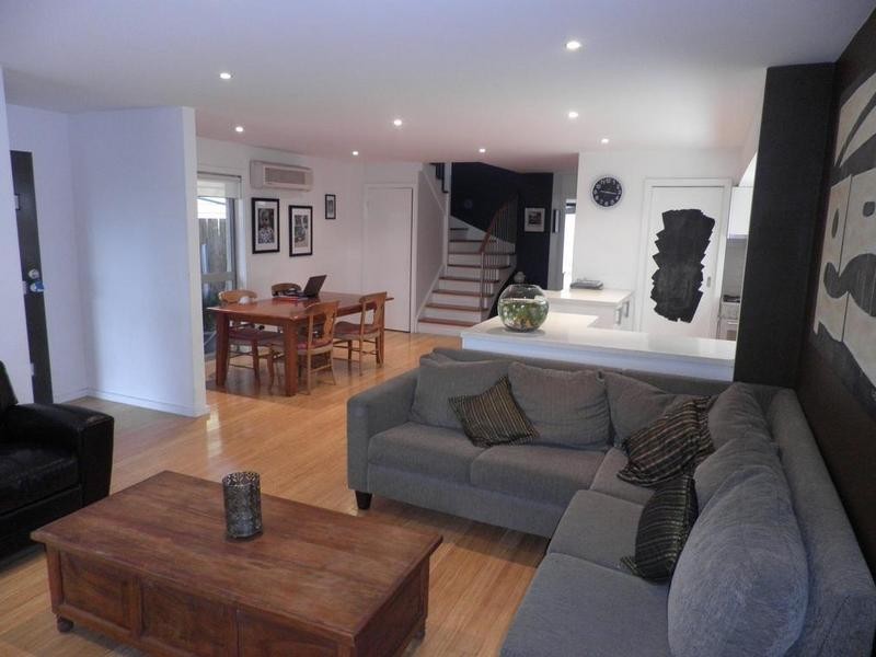 20 Empress Avenue, Kingsville VIC 3012