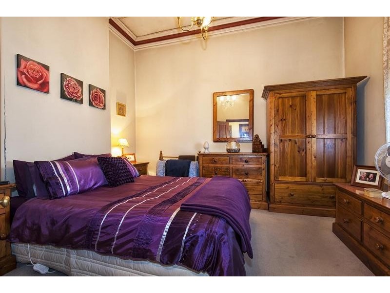 135 Empress Avenue, Kingsville VIC 3012