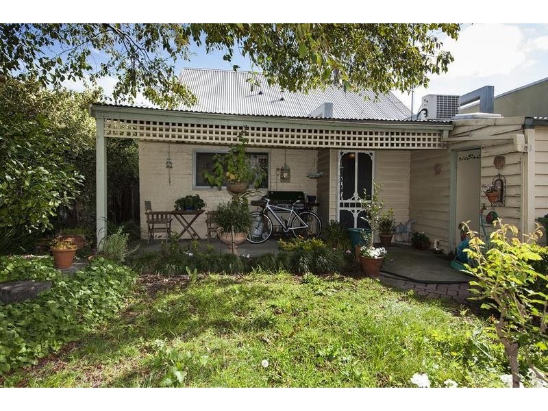 135 Empress Avenue, Kingsville VIC 3012