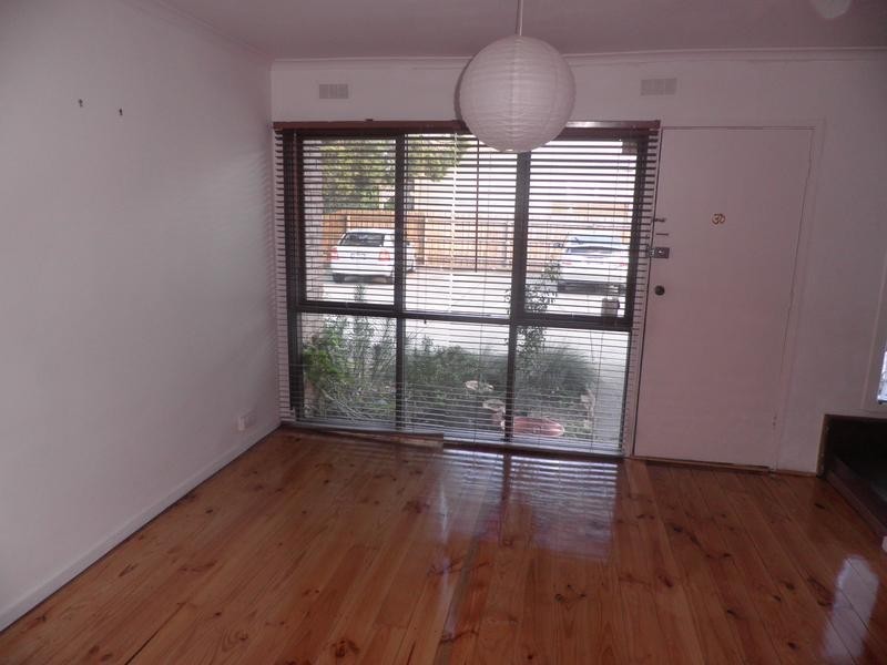 2/8 Tongue Street, Yarraville VIC 3013