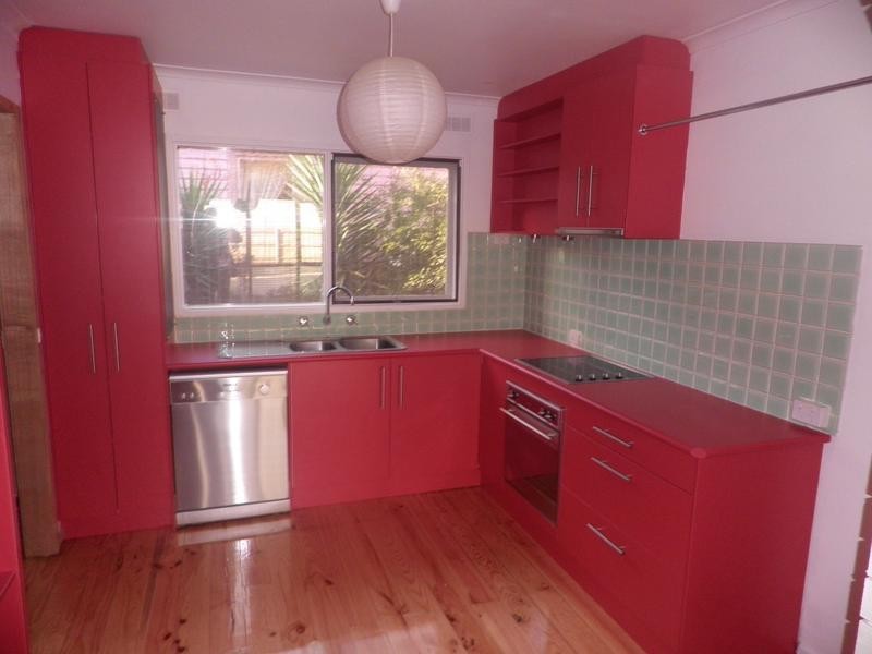 2/8 Tongue Street, Yarraville VIC 3013