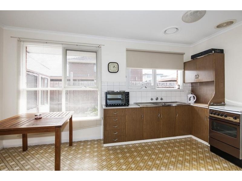 8/11 Bishop Street, Kingsville VIC 3012