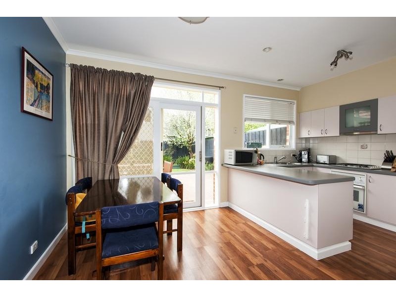 2/245 Williamstown Road, Yarraville VIC 3013