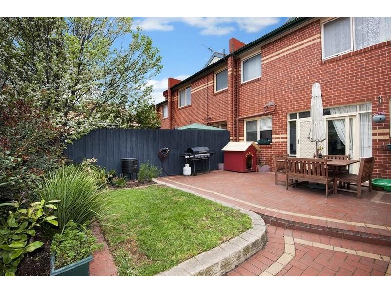2/245 Williamstown Road, Yarraville VIC 3013