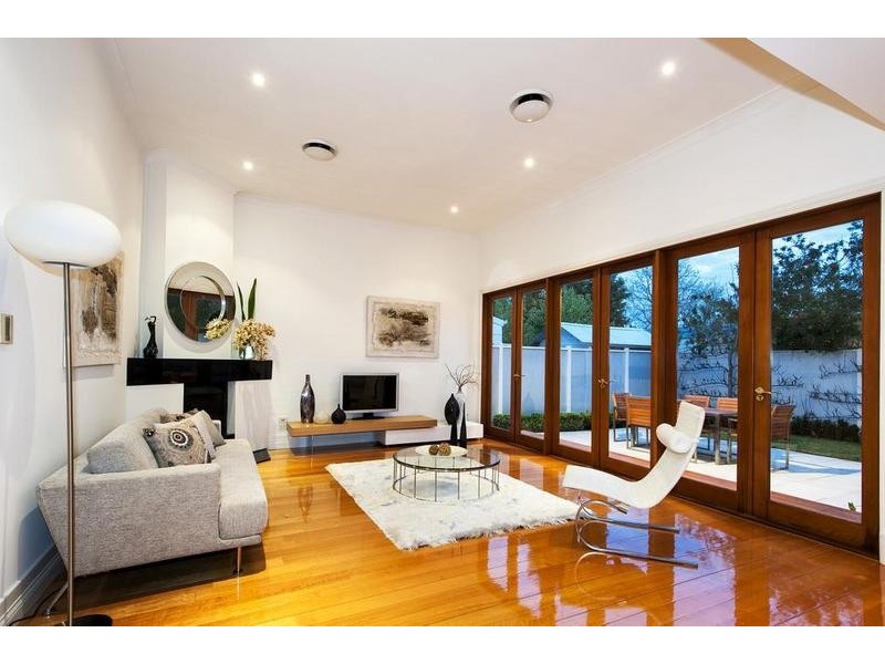 9 Mackay Street, Yarraville VIC 3013