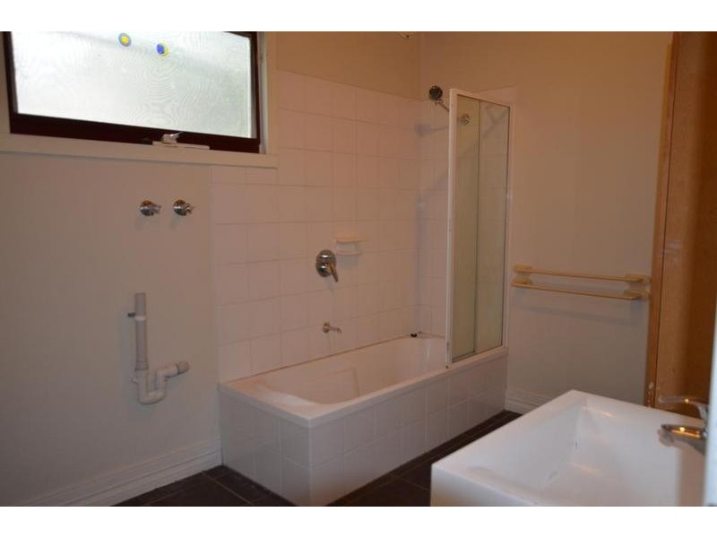 97 Chirnside Street, Kingsville VIC 3012