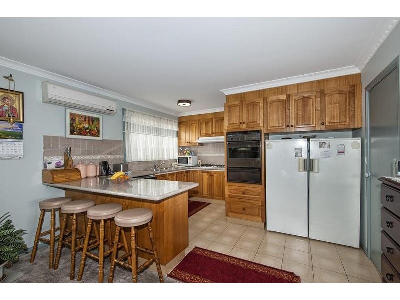 6 Collins Street, Seddon VIC 3011