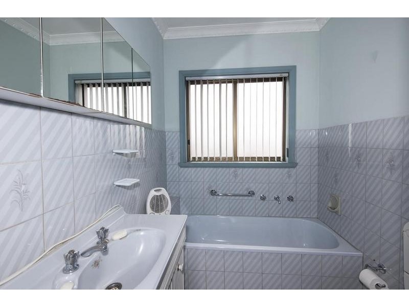 6 Collins Street, Seddon VIC 3011