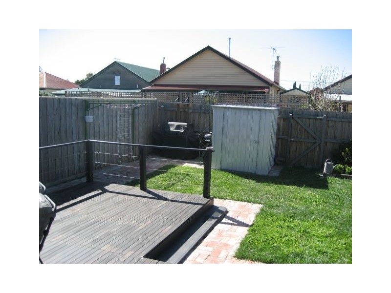 12 Maddock Street, Footscray VIC 3011