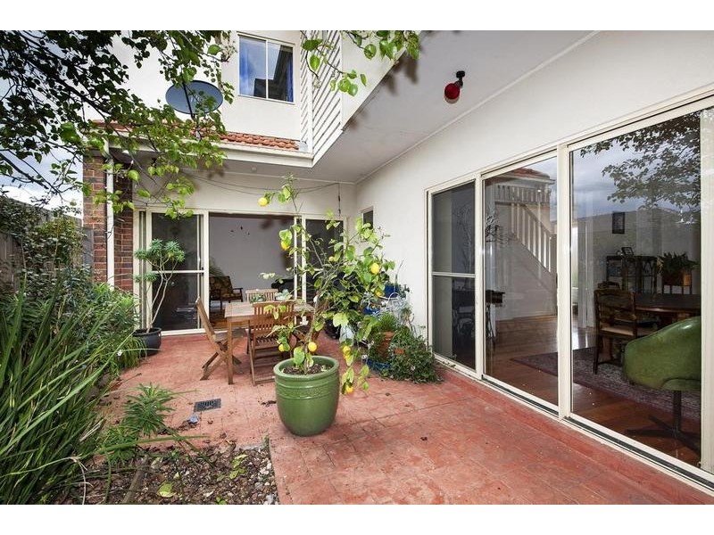 3/100 Stanhope Street, West Footscray VIC 3012