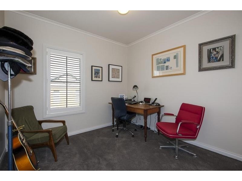 13/296 Somerville Road, Kingsville VIC 3012