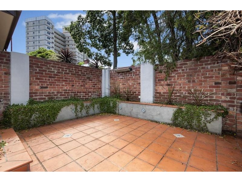 14 Altona Street, Kensington VIC 3031