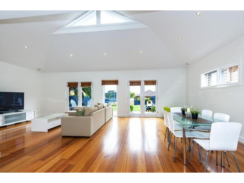 33 Dongola Road, West Footscray VIC 3012