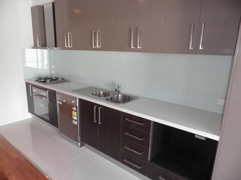 2/5 Alma Street, Maidstone VIC 3012