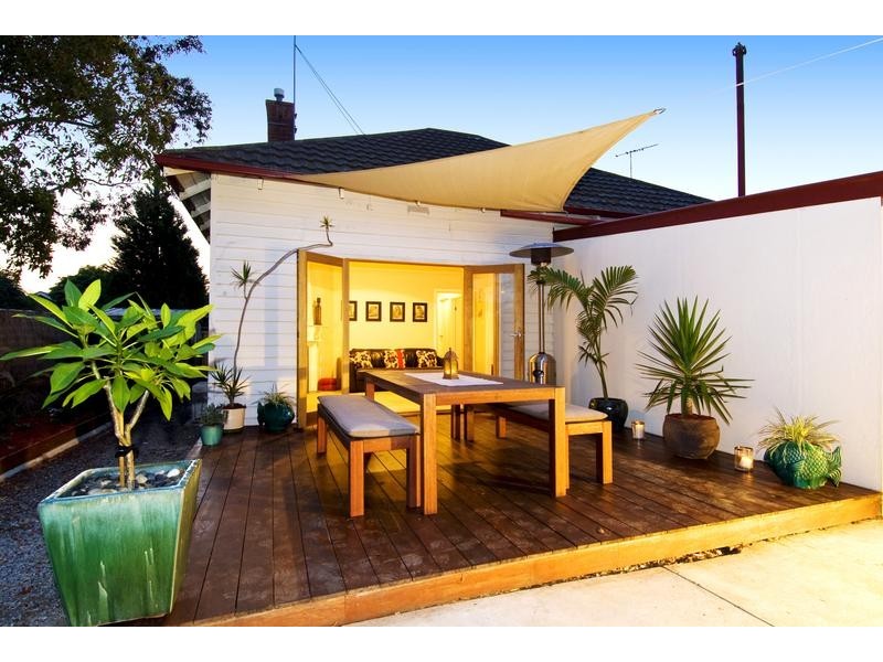 13 Hughes Street, Yarraville VIC 3013