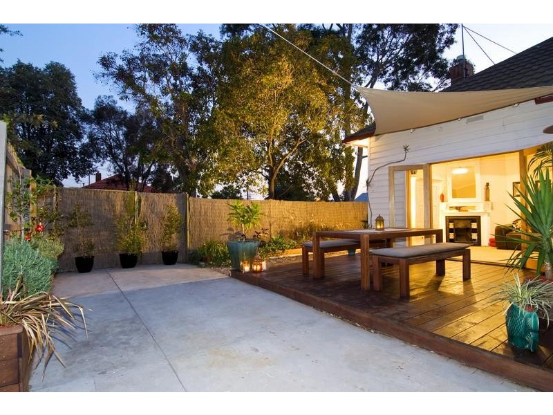 13 Hughes Street, Yarraville VIC 3013