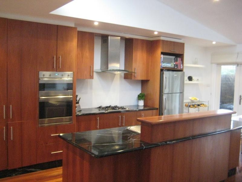 76 Chirnside Street, Kingsville VIC 3012