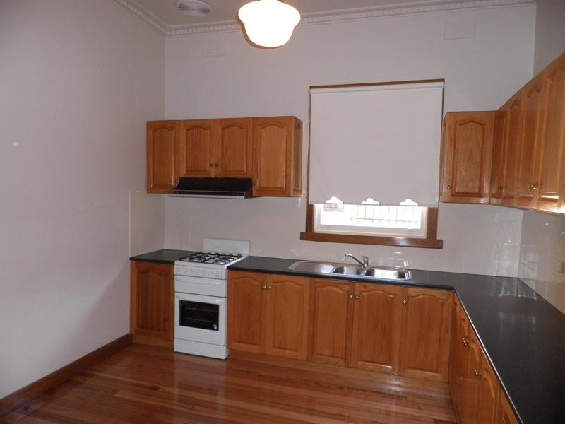 80 North Road, Newport VIC 3015