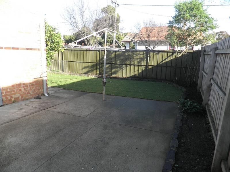 80 North Road, Newport VIC 3015