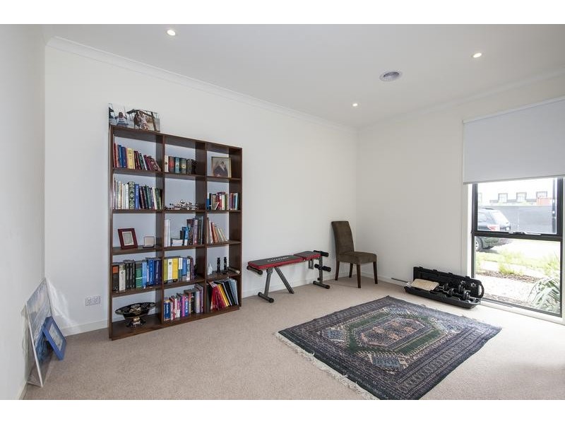 66 McDougall Drive, Footscray VIC 3011