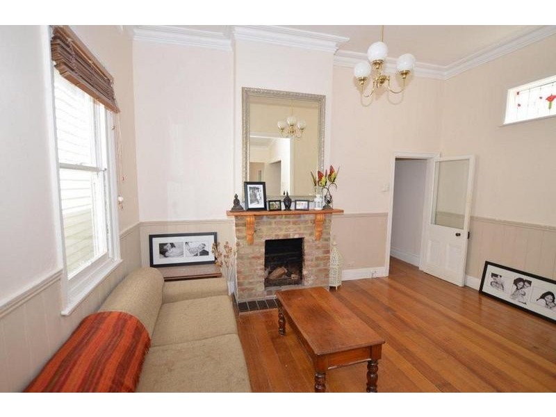 16 Fitzroy Street, Footscray VIC 3011