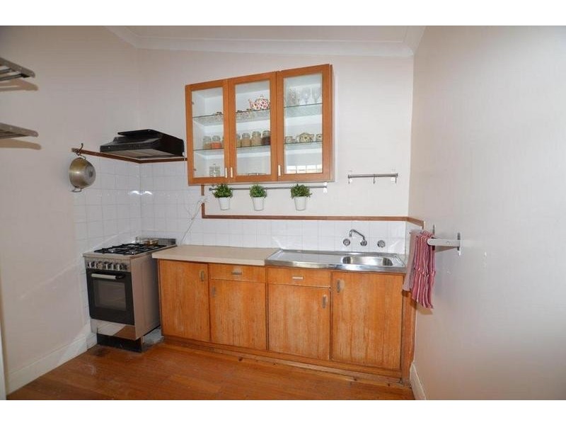 16 Fitzroy Street, Footscray VIC 3011