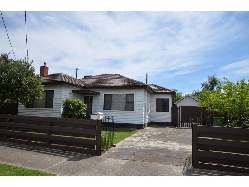 28 Suffolk Street, Maidstone VIC 3012