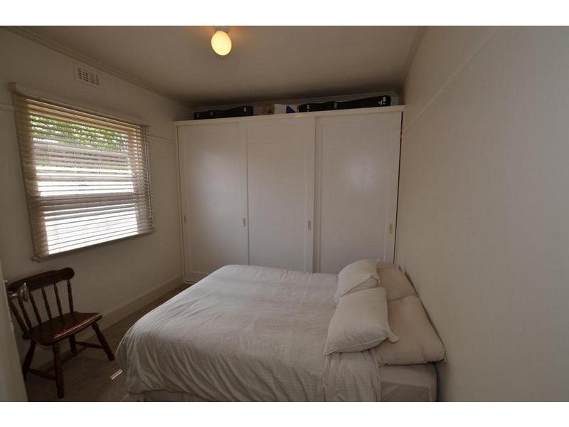 28 Suffolk Street, Maidstone VIC 3012