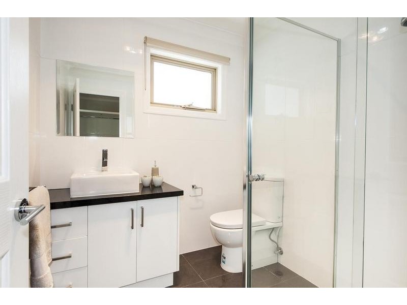 4 Naismith Street, Footscray VIC 3011