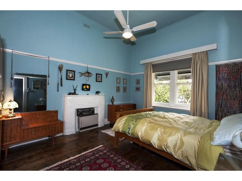 9 Hughes Street, Yarraville VIC 3013