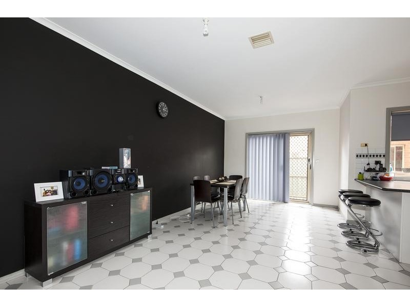 5 Banksia Court, West Footscray VIC 3012