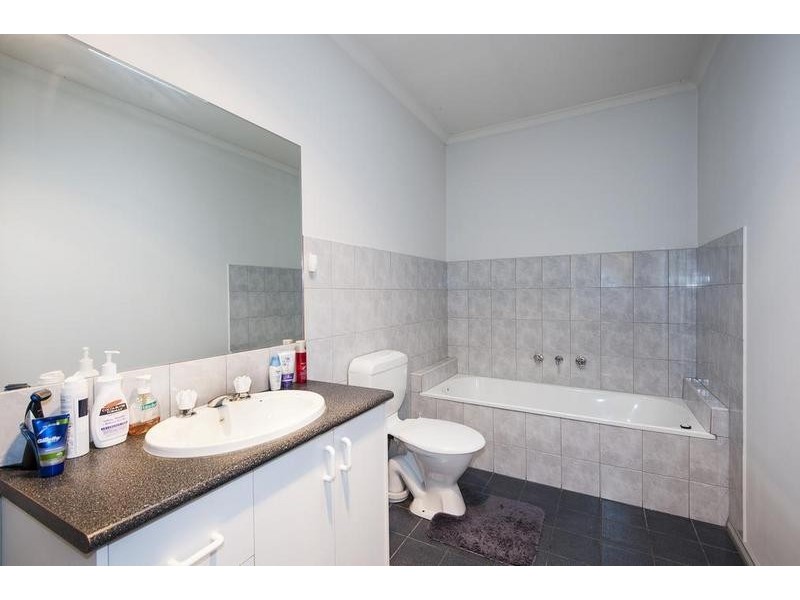 5 Banksia Court, West Footscray VIC 3012