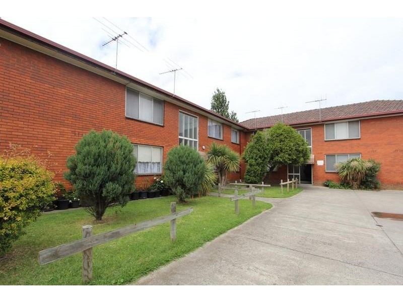 4/221 Blackshaws Road, Altona North VIC 3025